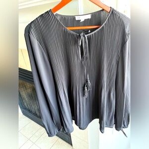 DR2 Daniel Rainn Womens M black Tassel
Tie Blouse Pleated Shirt Top